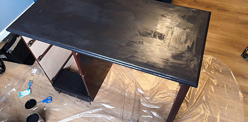 Как и чем покрасить старый стол