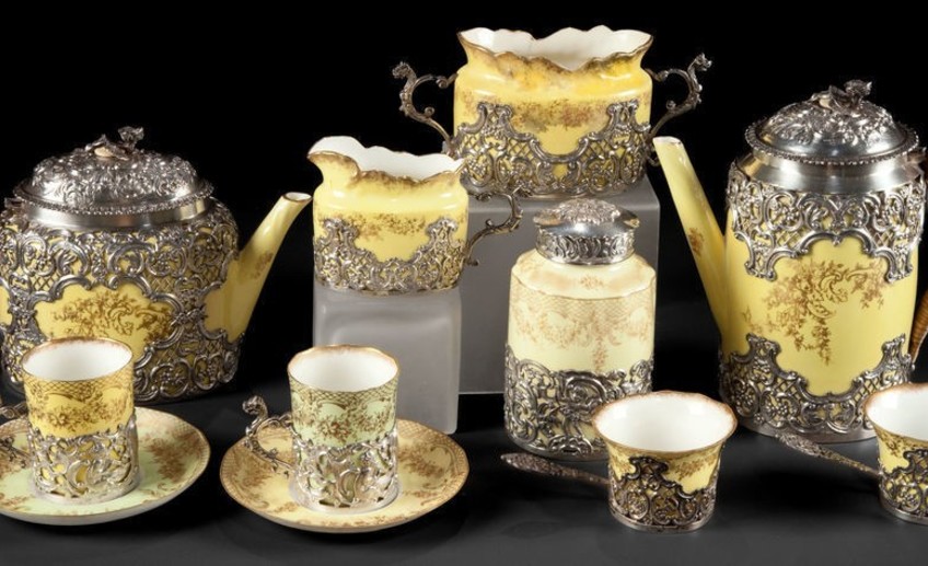 An eleven piece staffordshire porcelain tea serv