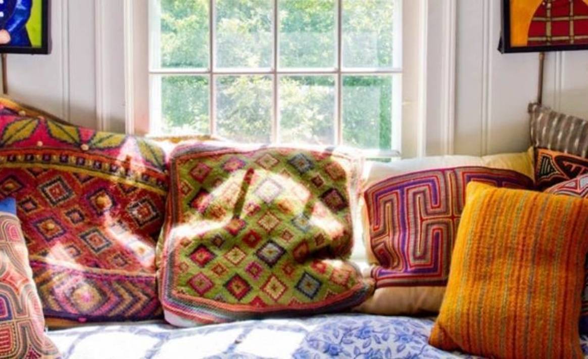 Eclectic farm house 43