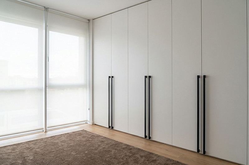 распашной шкаф