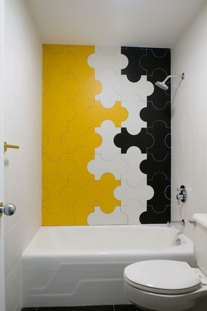 Покрасить плитку в ванной. Желтая ванная. Красим плитку в ванной. Окрашенная плитка в ванной.