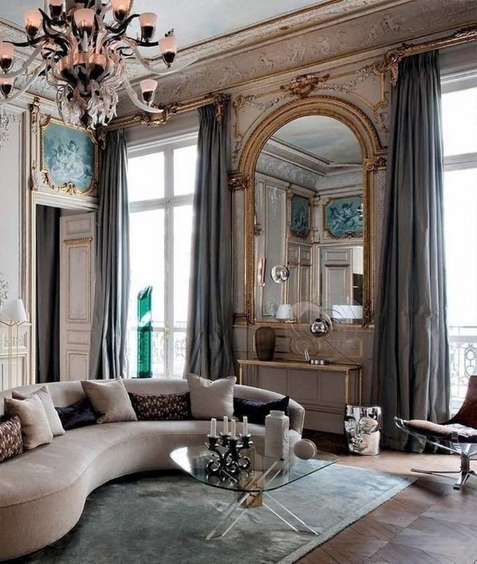 Парижская квартира с элементами дворцового стиля