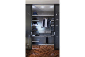 Thumb    .            6