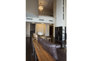 Thumb                  4