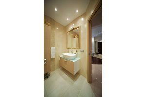 Thumb                2   