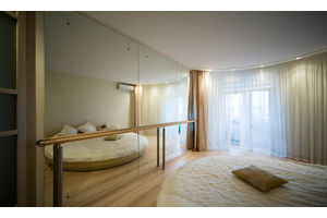 Thumb                 4        