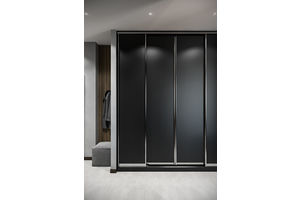 Thumb 6          hallway01