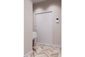 Thumb 6          hallway02