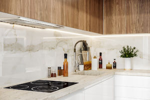 Thumb 1                      4 