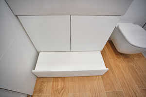 Thumb                                                 1 