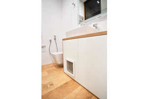 Thumb                                                     1 