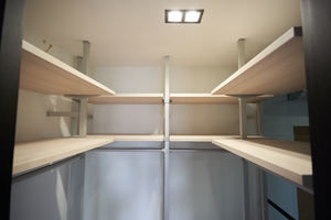 Thumb                     uno raumplus733