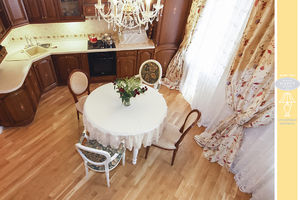 Thumb 7              .